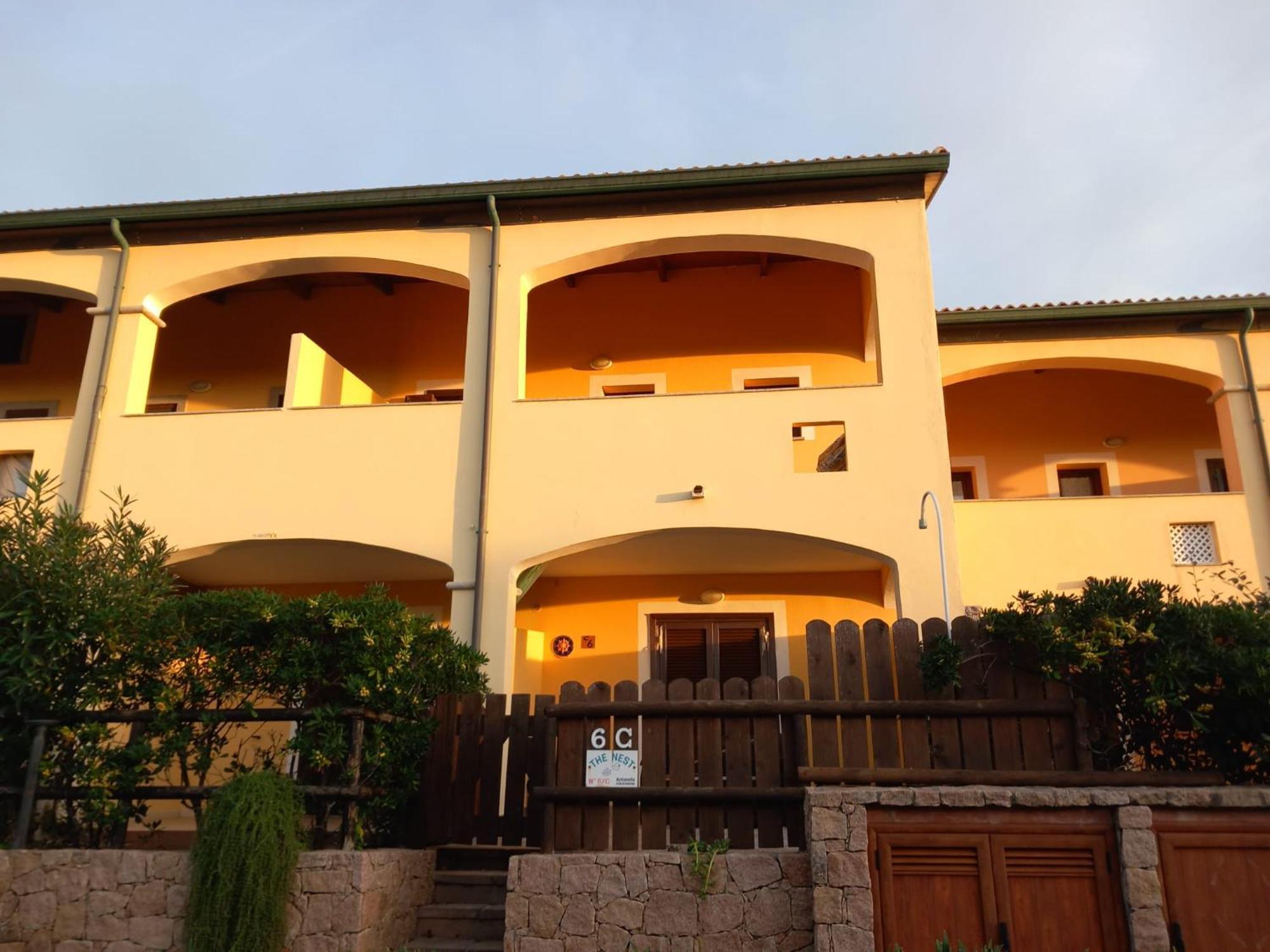 Villa Casa The Nest - Il Nido Sul Mare Badesi Exterior foto